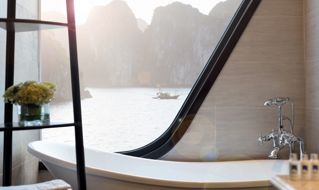 Le Theatre Cruise