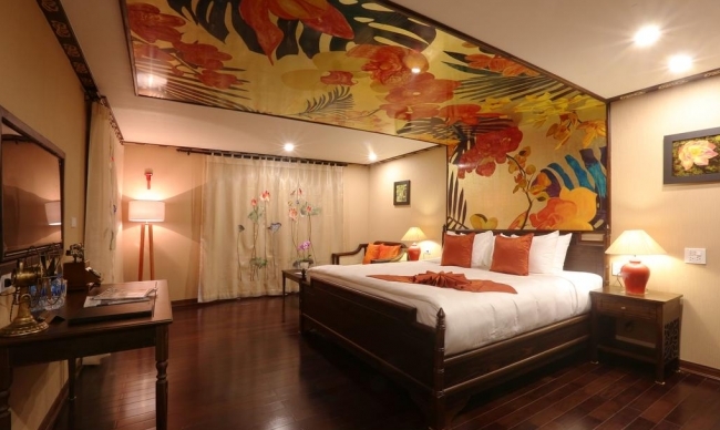 Indochine Cruise