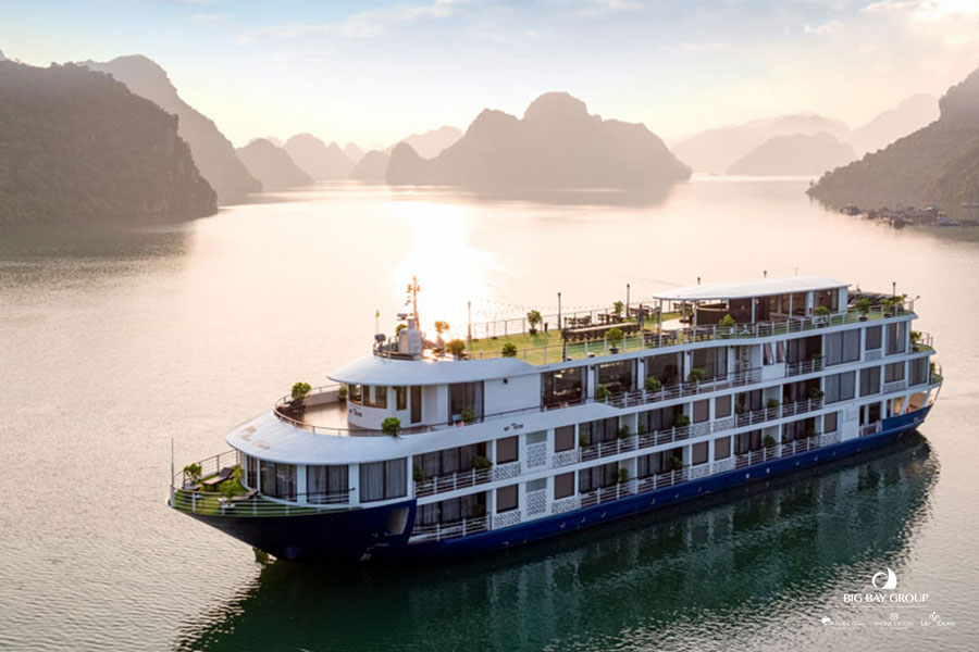 Mon Chéri Cruises