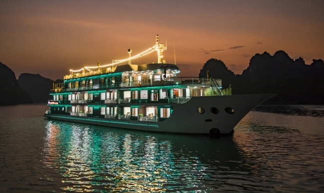 Indochine Cruise