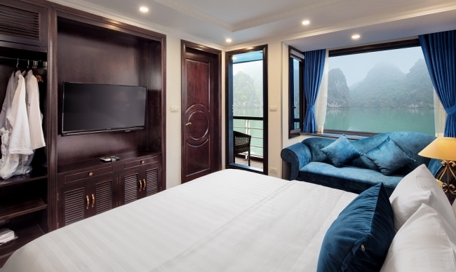 Le Theatre Cruise