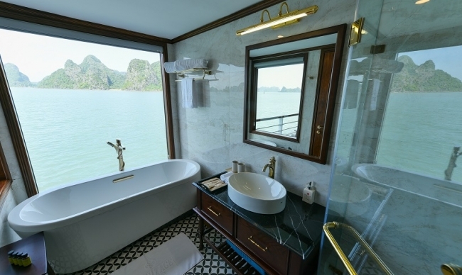 Heritage Binh Chuan Cruise