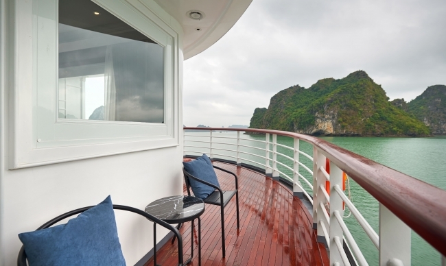 Paradise Grand Cruise