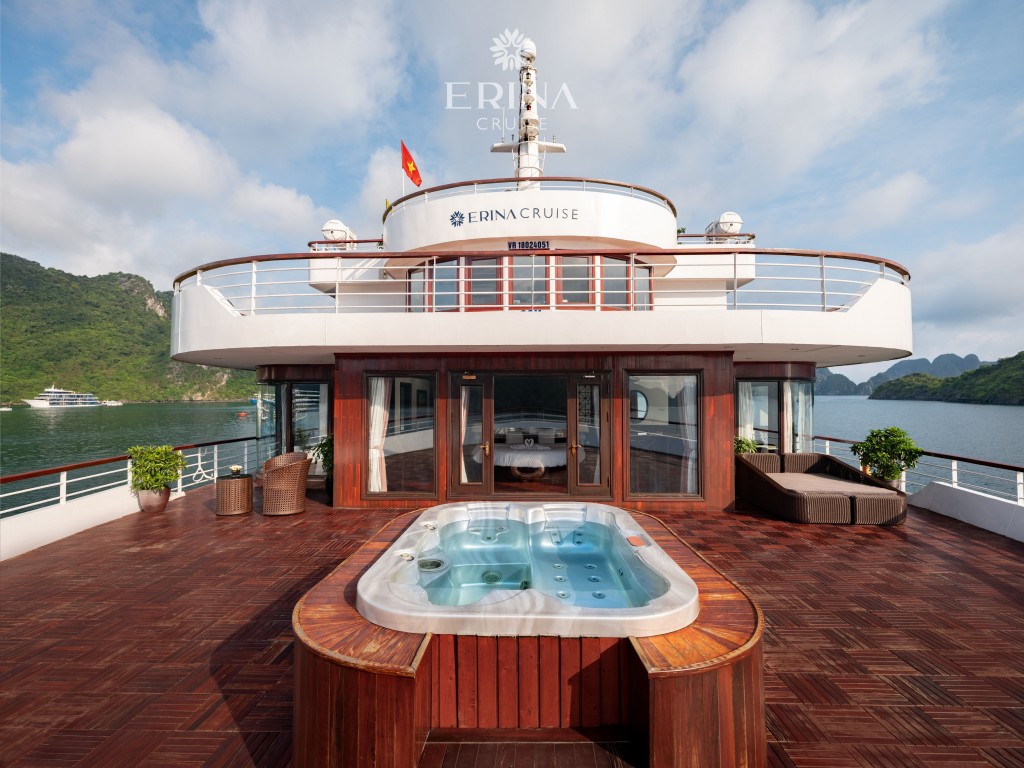Erina Cruise