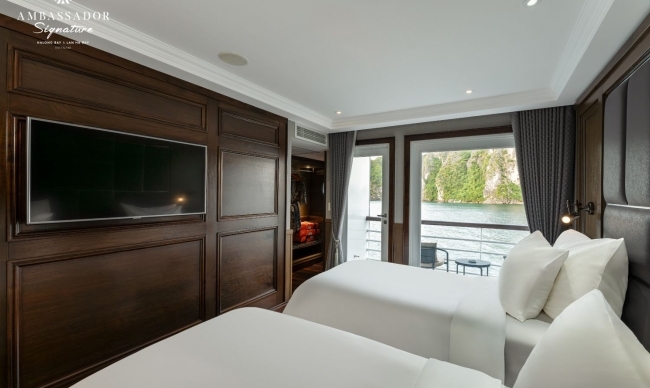 Executive Ambassador Balcony