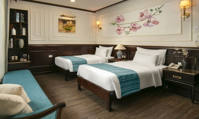 Deluxe Cabin With Balcony