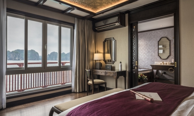 Regency Suite