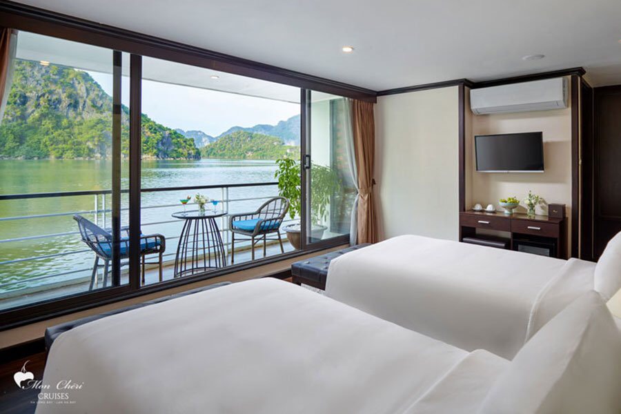 Elegance Suite Balcony