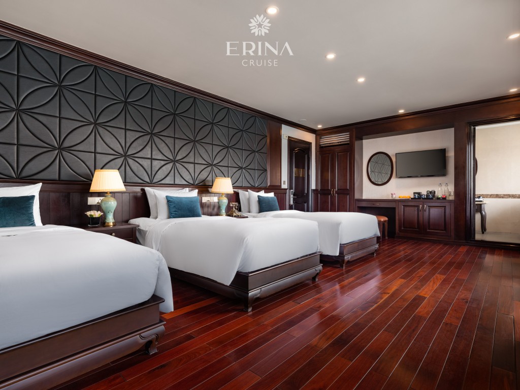 Junior Balcony Suite